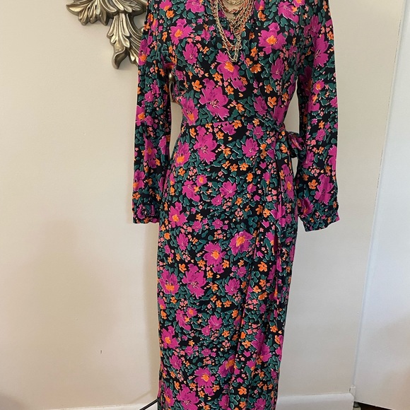 TOPSHOP Wrap Dress - Picture 3 of 8